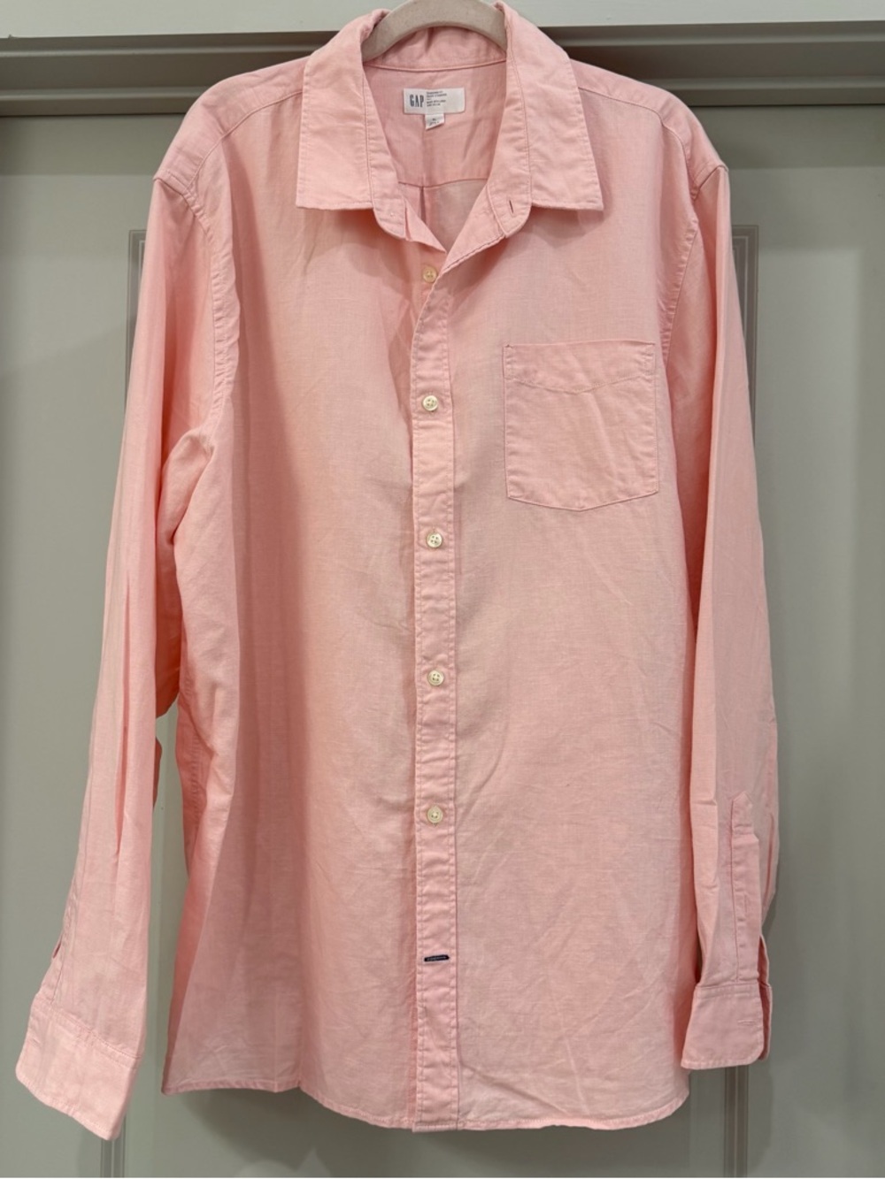 GAP Men's Casual Button-Down Shirt - Light Pink